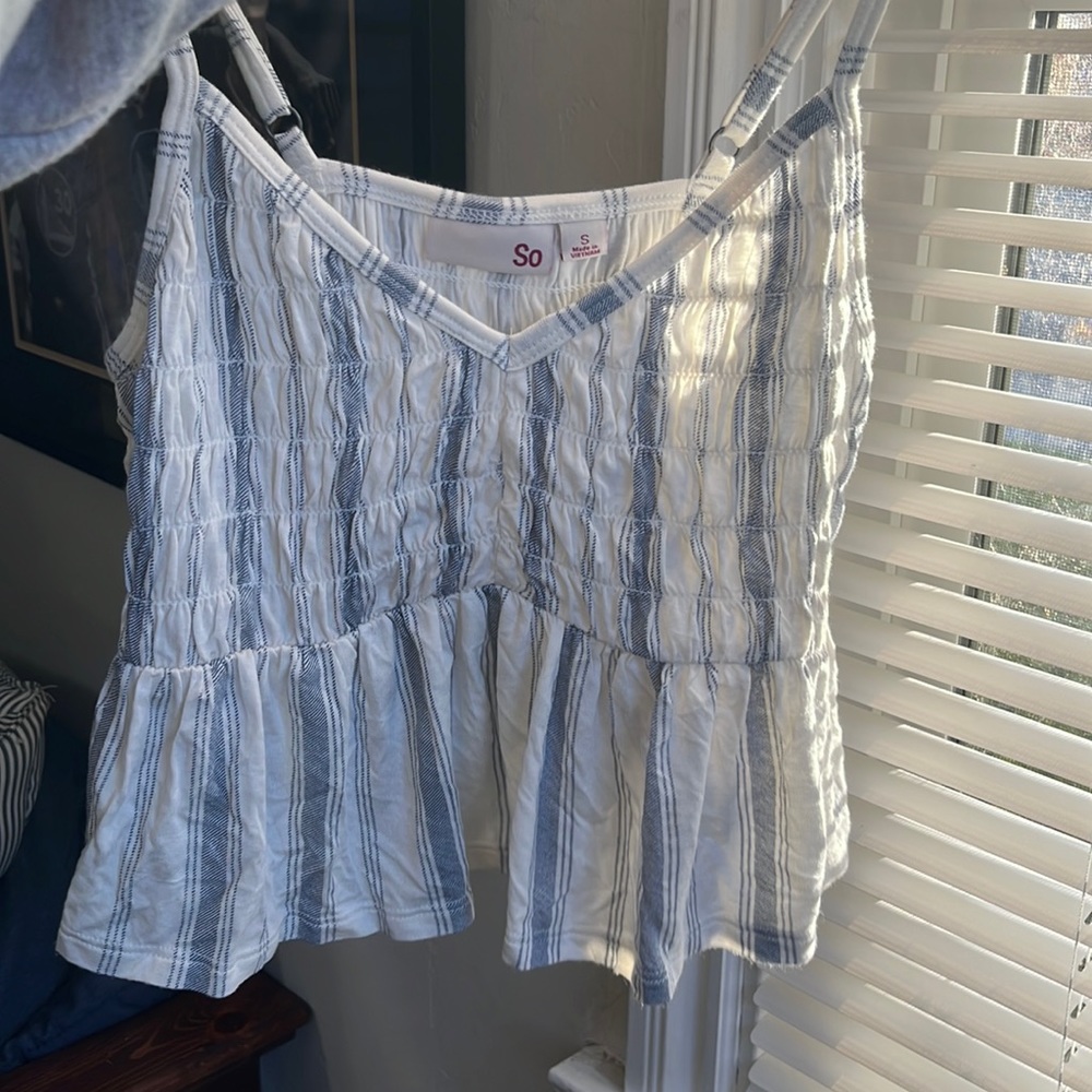 Super cute striped top